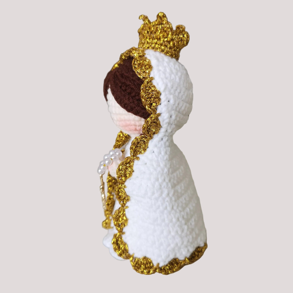 Our Lady of Fatima crochet doll 1